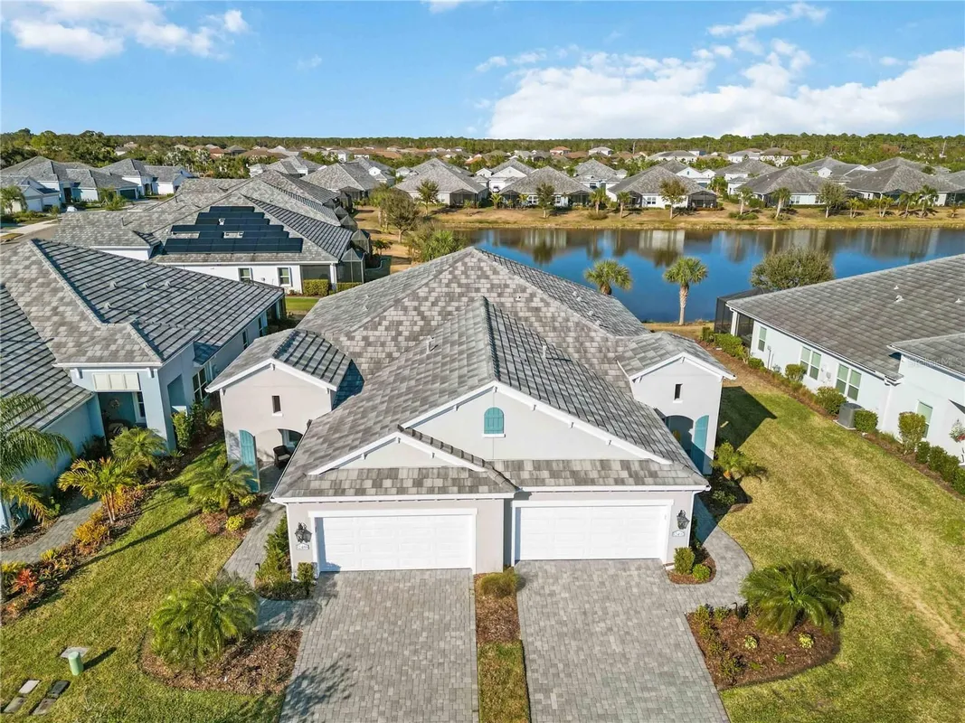 Property Slideshow image 1 of 67 | 12492 palatka dr, Venice, FL, 34293