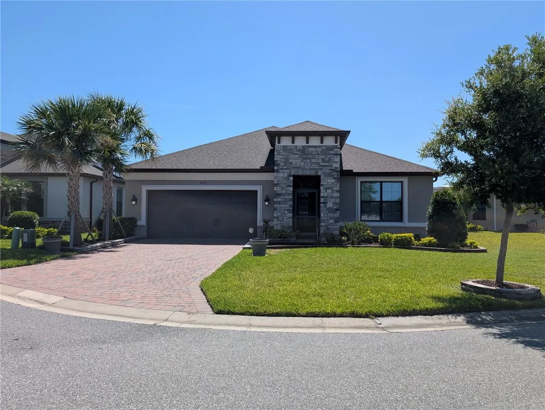 Property Slideshow image 1 of 1 | 285 bella cortina dr, Poinciana, FL, 34759