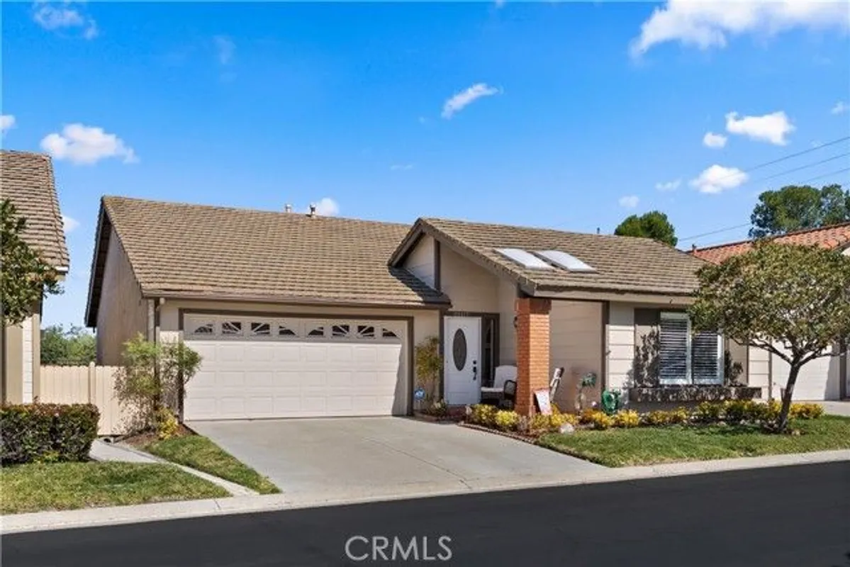 Property Slideshow image 1 of 35 | 28415 alava, Mission Viejo, CA, 92692