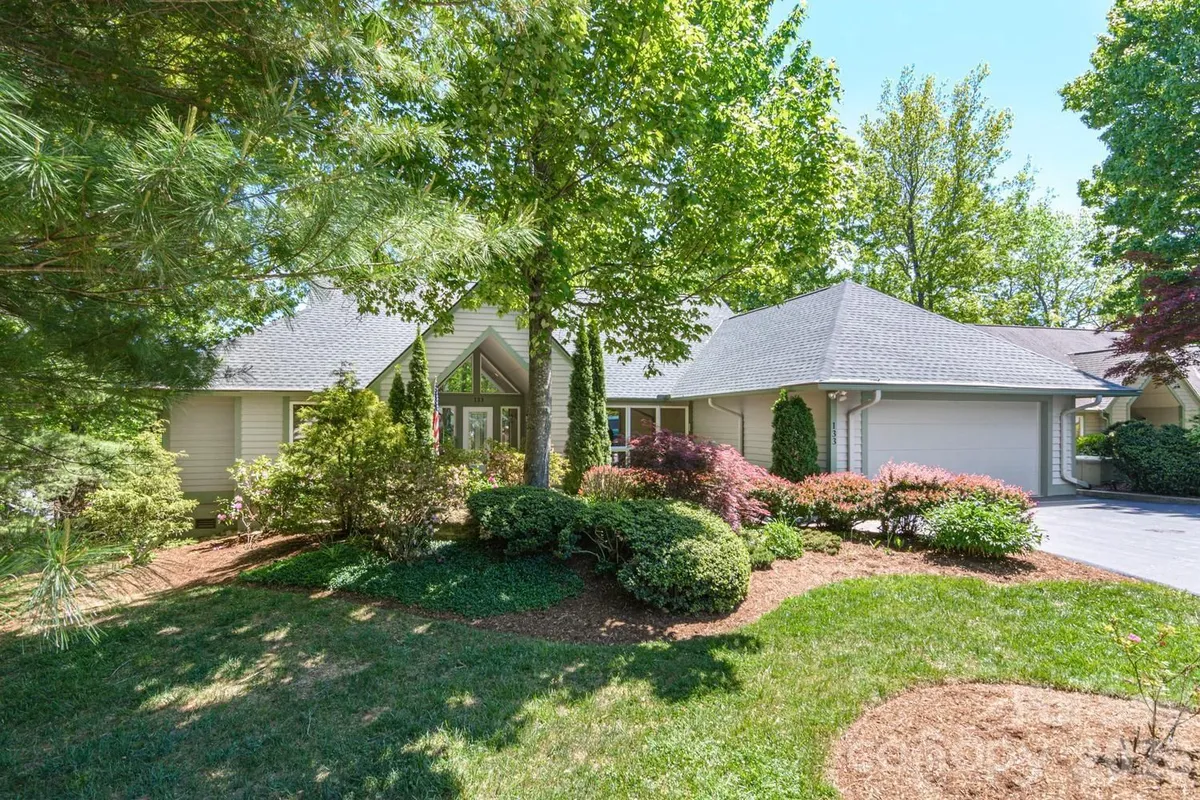 Property Slideshow image 1 of 35 | 133 forest view dr, Flat Rock, NC, 28731