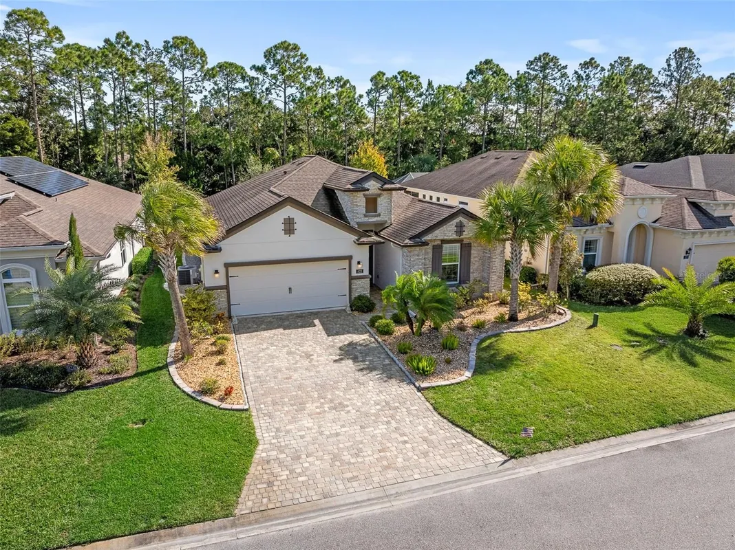 Property Slideshow image 1 of 46 | 823 creekwood dr, Ormond Beach, FL, 32174