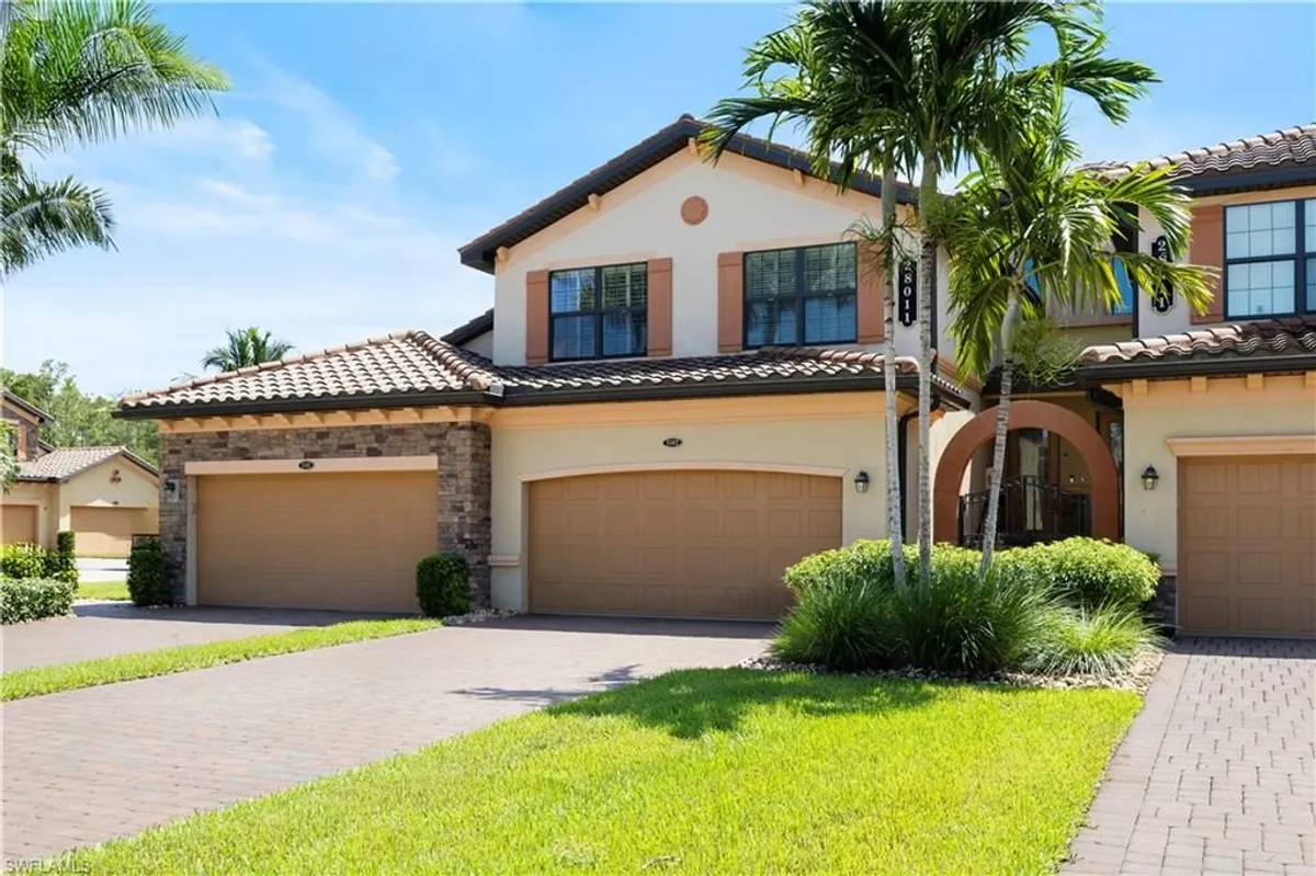 Property Slideshow image 1 of 41 | 28011 cookstown ct 3502, Bonita Springs, FL, 34135