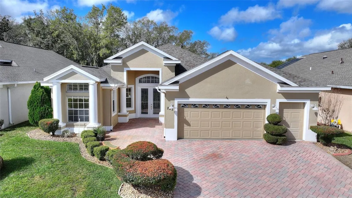 Property Slideshow image 1 of 67 | 225 cunningham dr, Davenport, FL, 33837