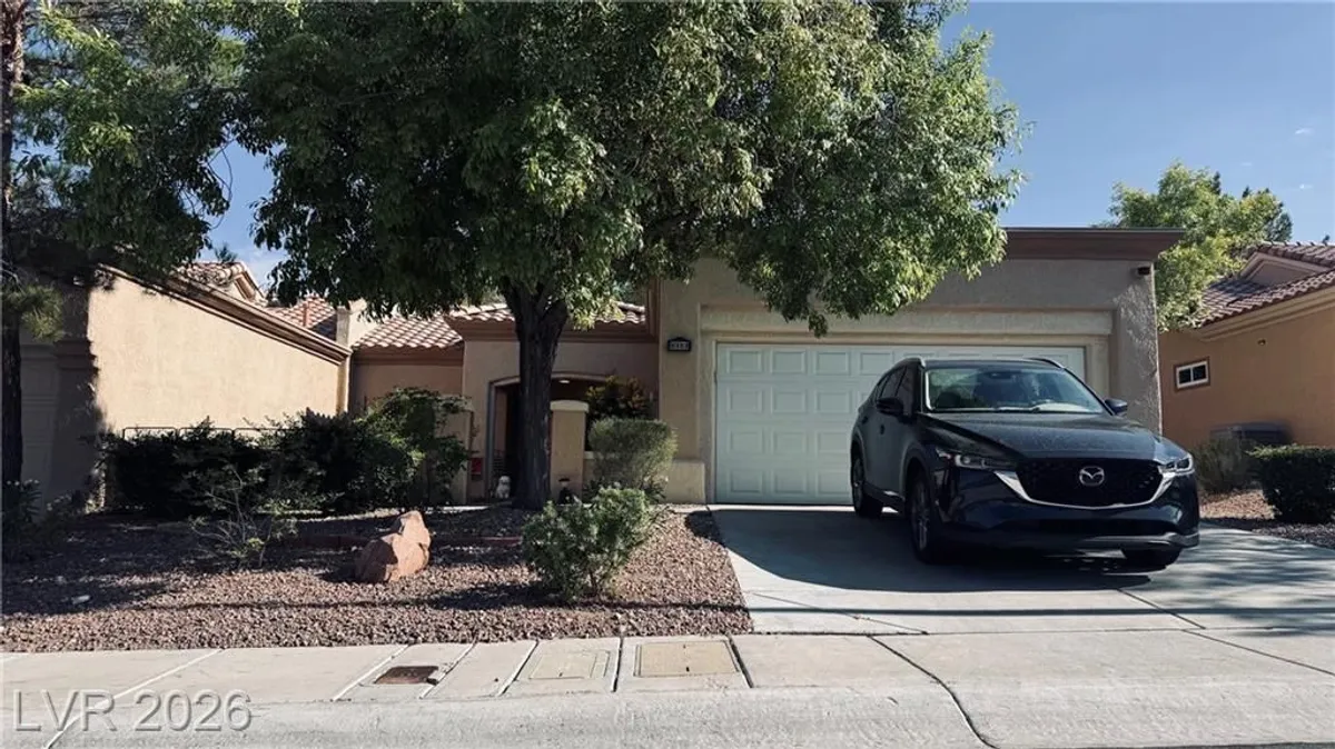 Property Slideshow image 1 of 2 | 9333 fresh spring dr, Las Vegas, NV, 89134