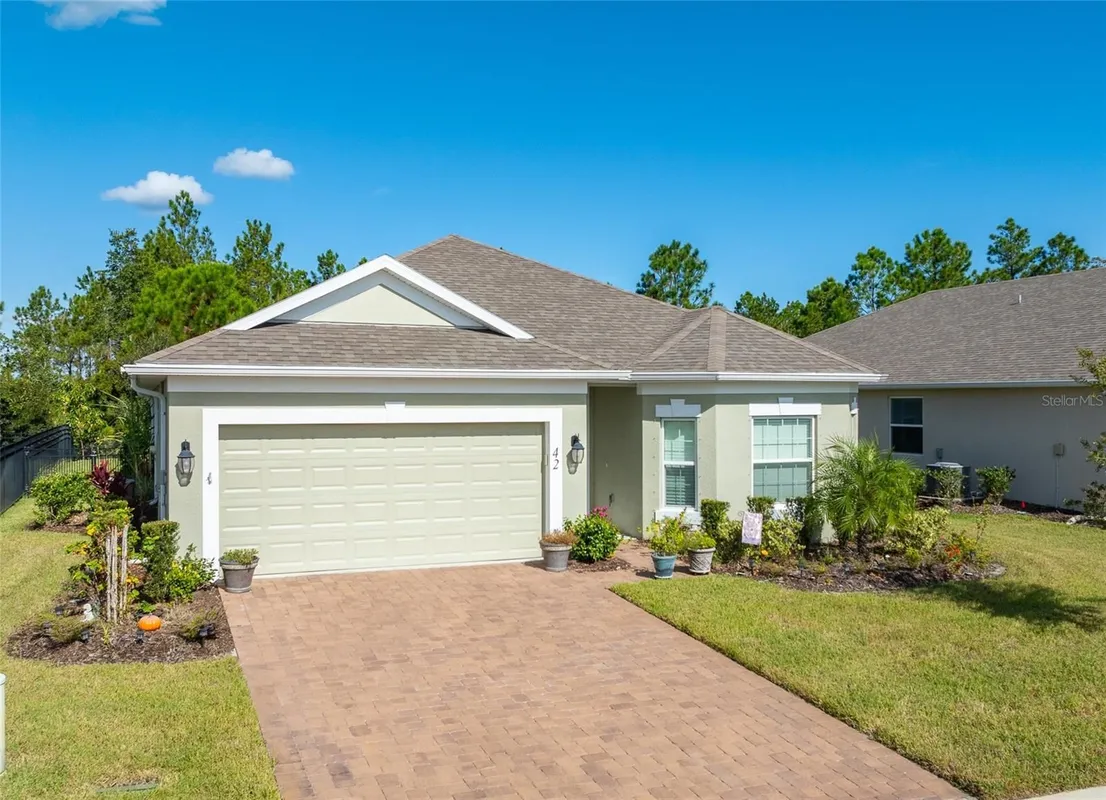 Property Slideshow image 1 of 40 | 42 huntington pl, Ormond Beach, FL, 32174