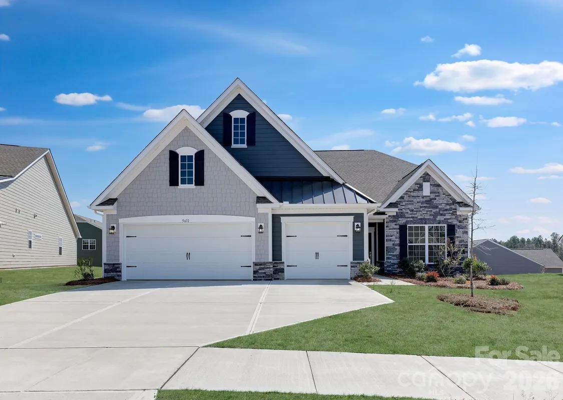 Property Slideshow image 1 of 30 | 5611 mid sky ct 378, Lancaster, SC, 29720