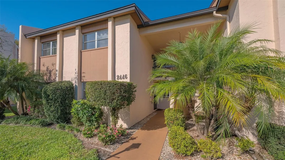 Property Slideshow image 1 of 42 | 2446 clubhouse cir 201, Sarasota, FL, 34232