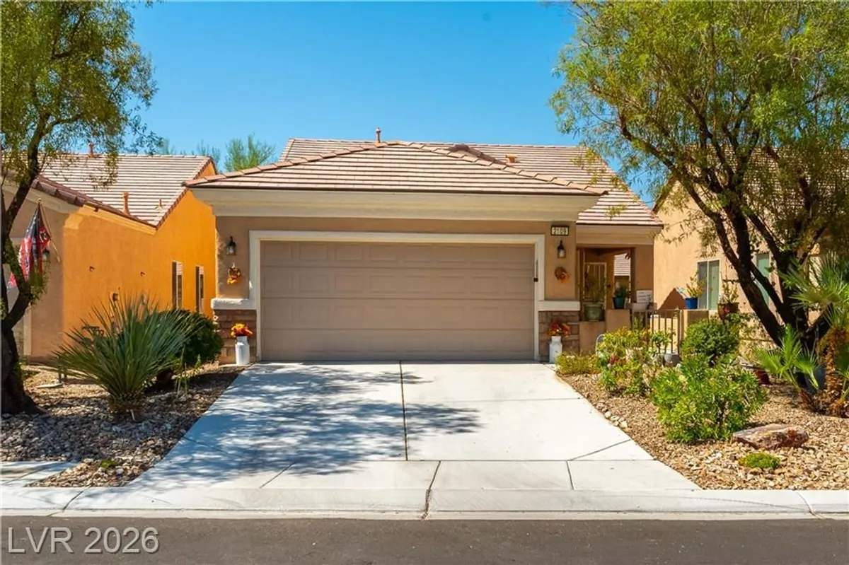 Property Slideshow image 1 of 32 | 2109 bay thrush way, North Las Vegas, NV, 89084