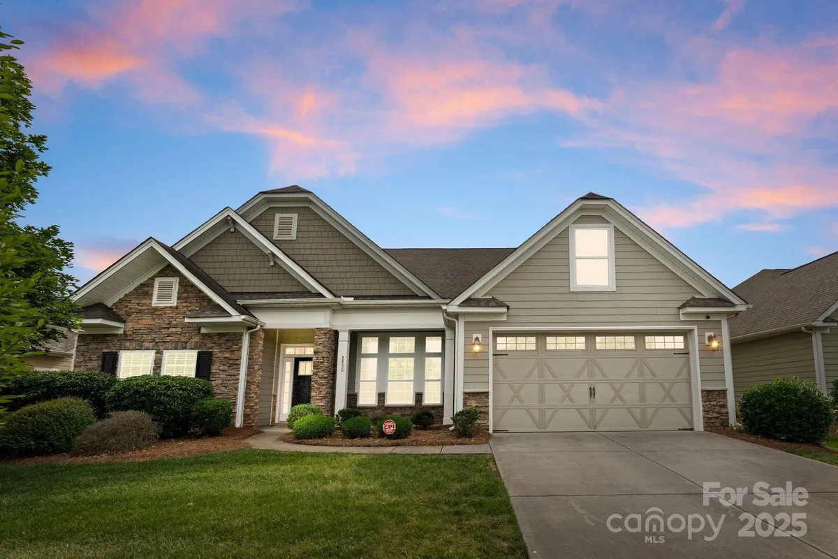 Property Slideshow image 1 of 39 | 8830 artesa mill ln, Charlotte, NC, 28214