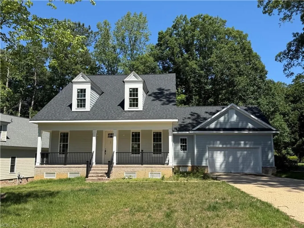 Property Slideshow image 1 of 5 | 102 heathery, Williamsburg, VA, 23188