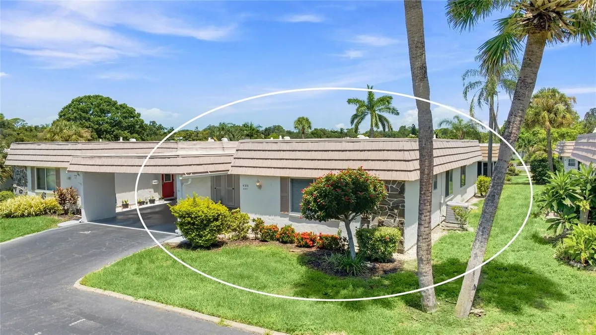 Property Slideshow image 1 of 53 | 2327 waterbluff pl v315, Sarasota, FL, 34231
