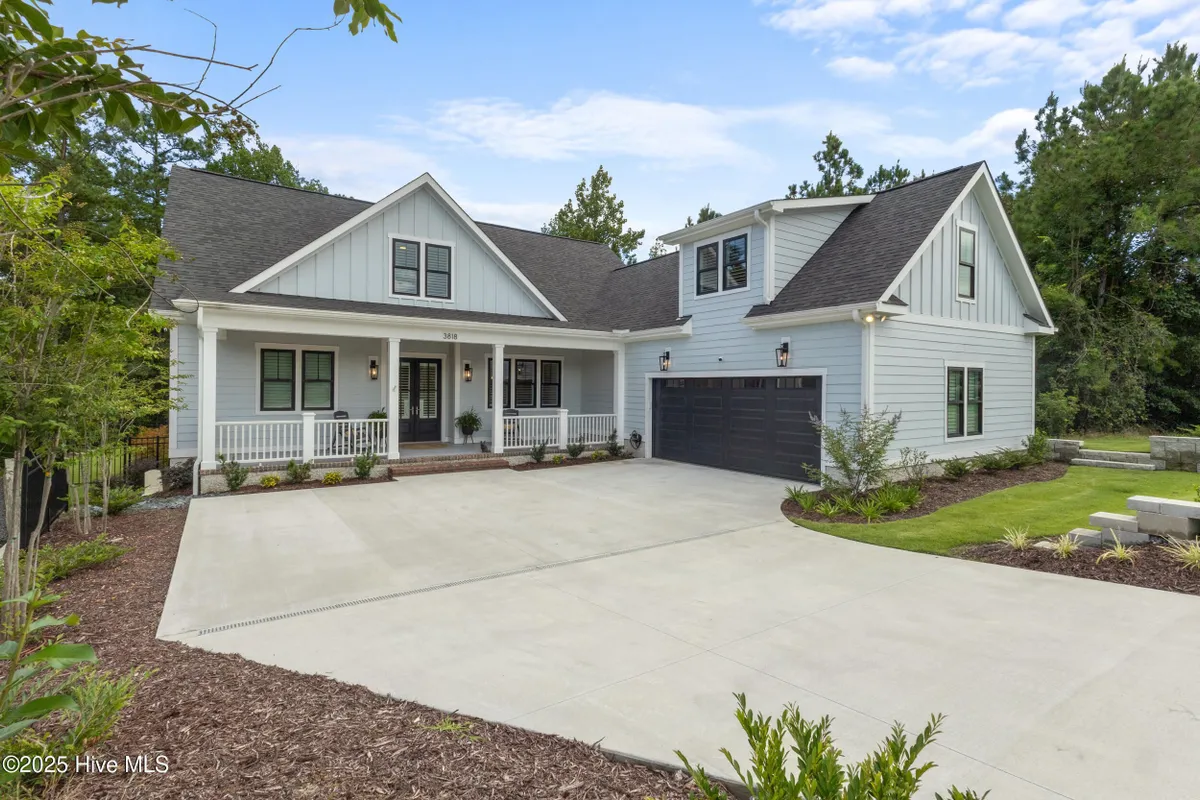 Property Slideshow image 1 of 52 | 3818 lemon drop ln, Leland, NC, 28451