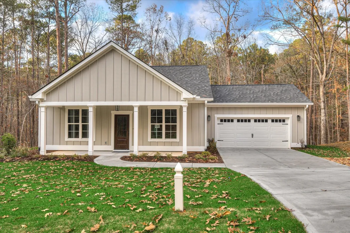 Property Slideshow image 1 of 33 | 131 southwind dr, Mc Cormick, SC, 29835