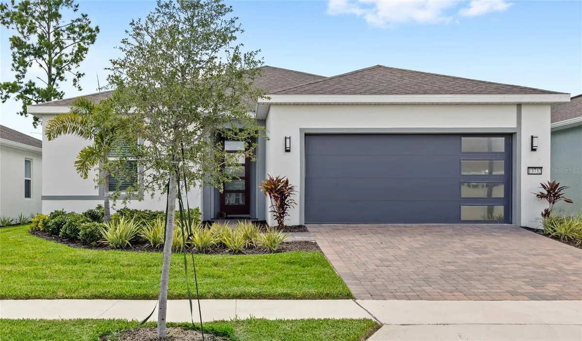 Property Slideshow image 1 of 40 | 13732 fresh ivy st, Winter Garden, FL, 34787