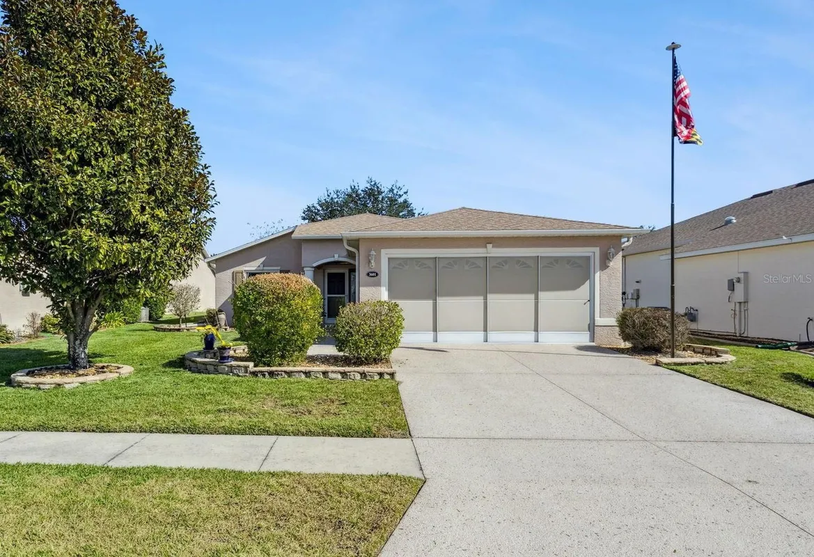 Property Slideshow image 1 of 44 | 3601 arlington ridge blvd, Leesburg, FL, 34748