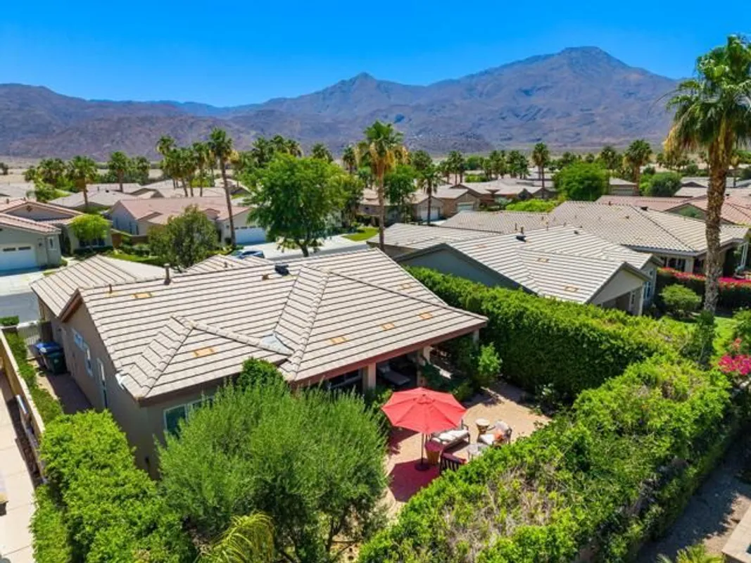 Property Slideshow image 1 of 36 | 81484 jacaranda ct, La Quinta, CA, 92253