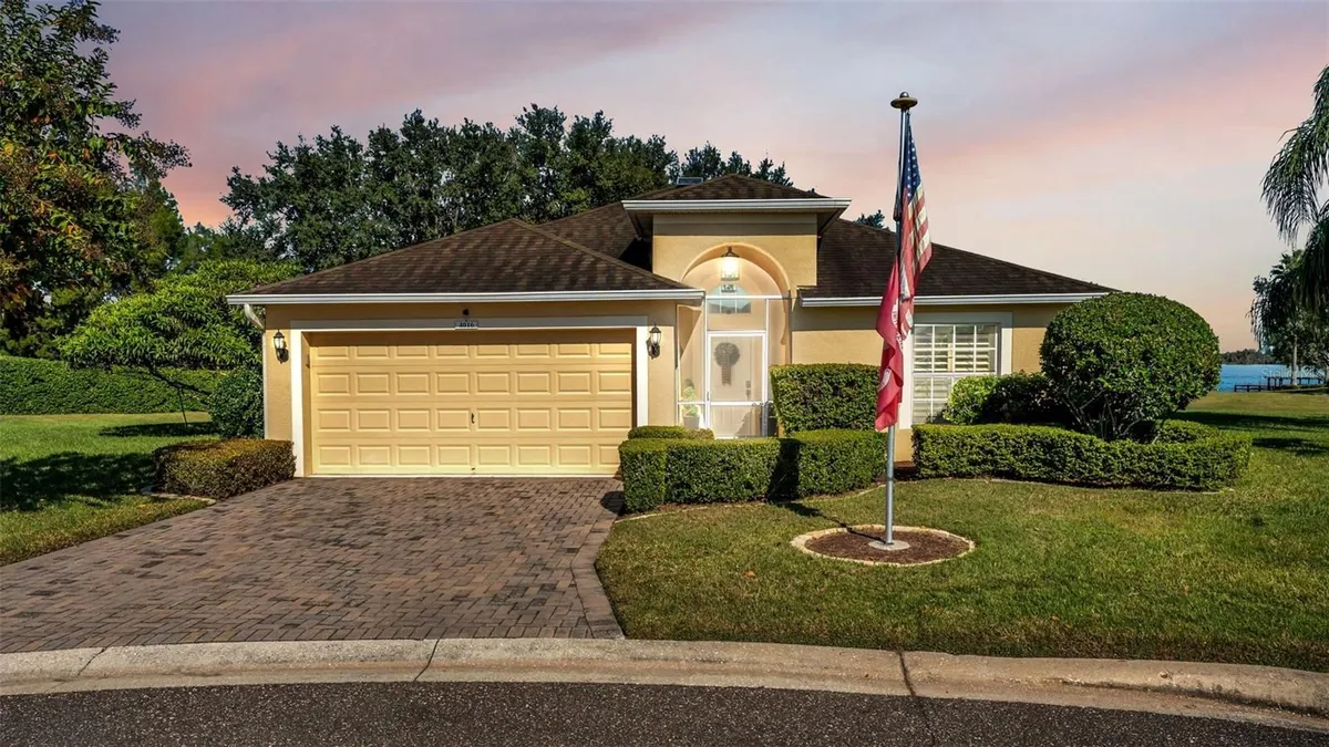 Property Slideshow image 1 of 80 | 4016 carteret dr, Winter Haven, FL, 33884