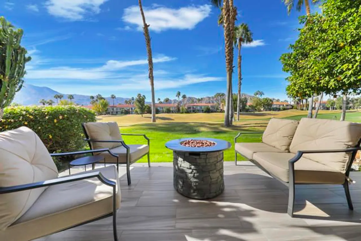Property Slideshow image 1 of 35 | 55451 winged foot, La Quinta, CA, 92253