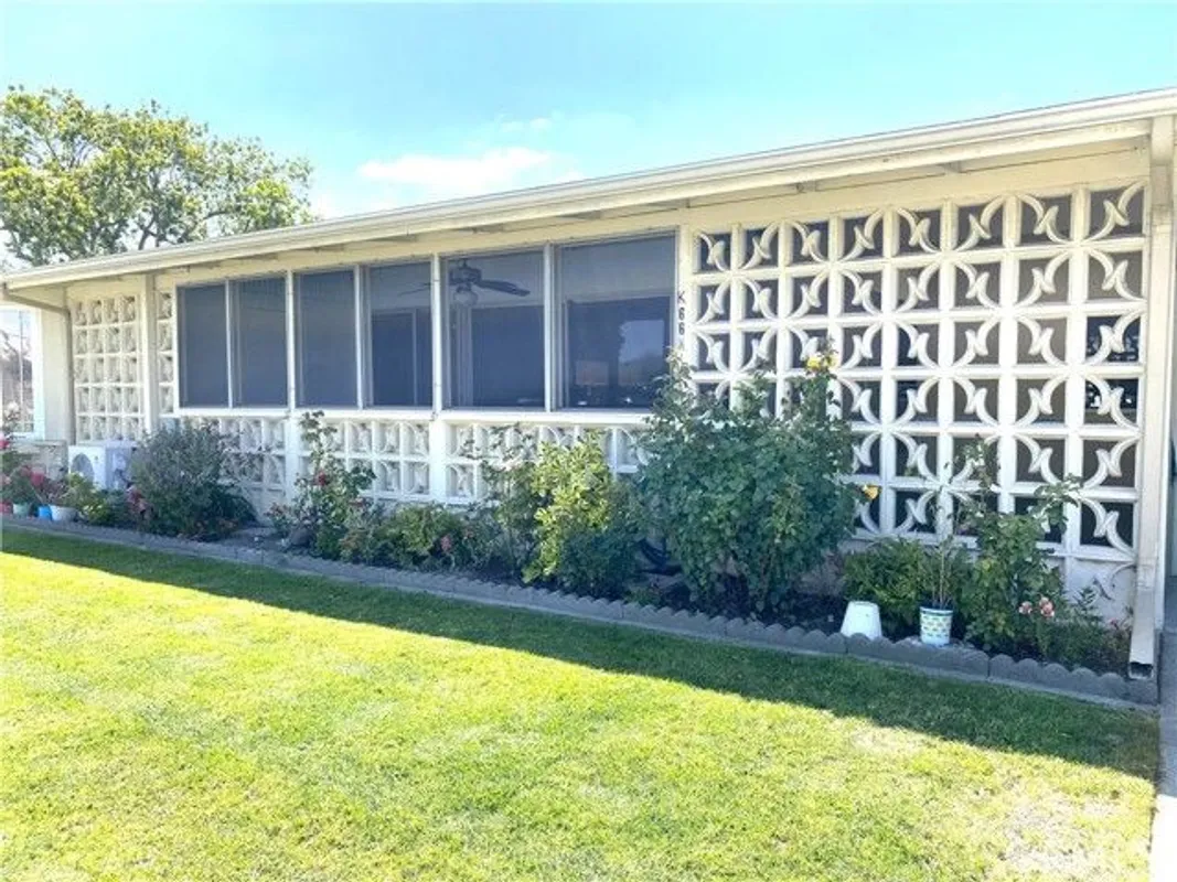 Property Slideshow image 1 of 17 | 1560 interlachen rd, Seal Beach, CA, 90740