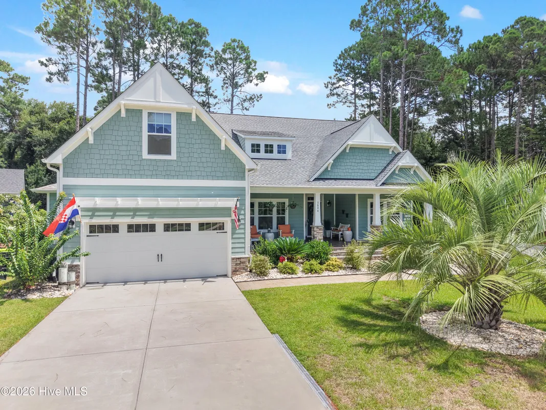 Property Slideshow image 1 of 76 | 3894 hearndon ln, Southport, NC, 28461