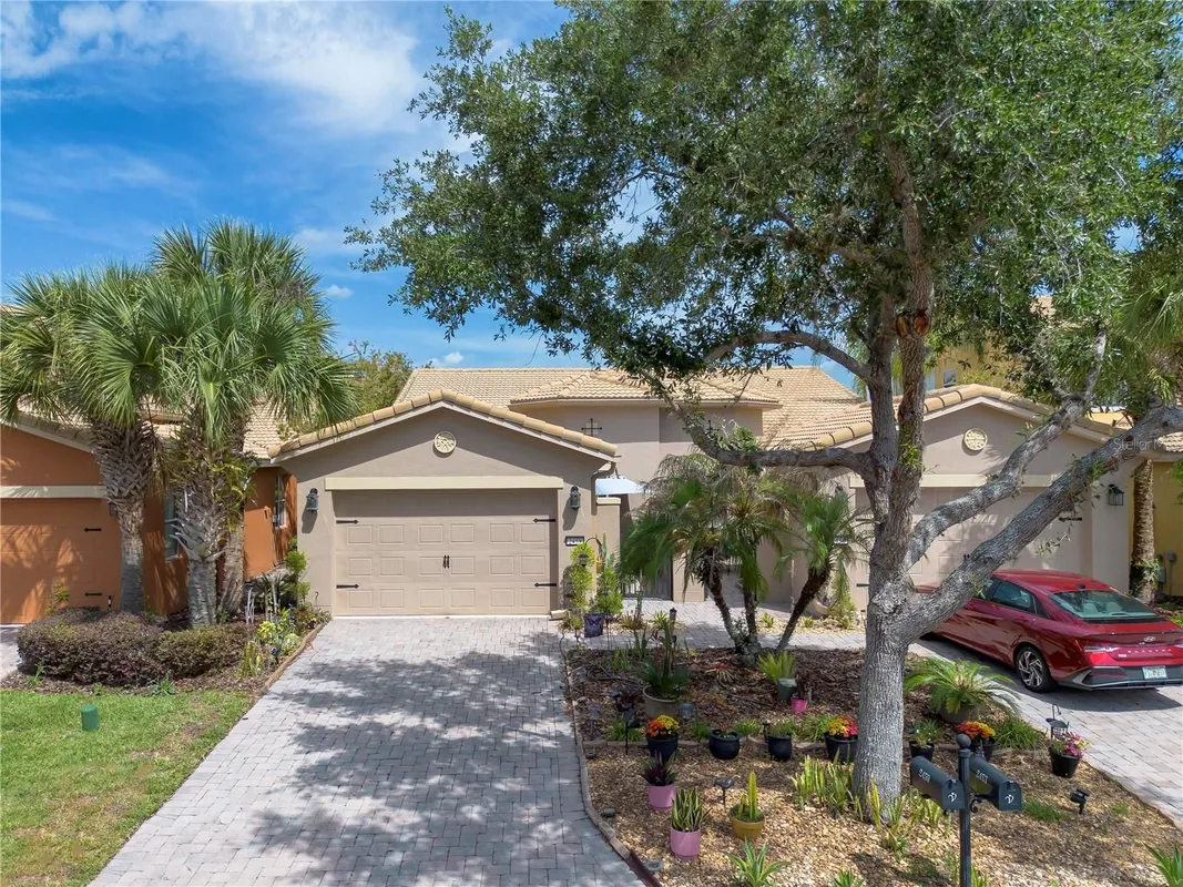 Property Slideshow image 1 of 54 | 2459 palm tree dr, Kissimmee, FL, 34759