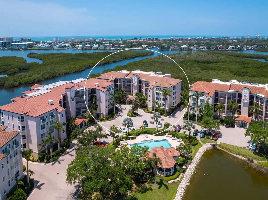 Property Slideshow image 1 of 61 | 5430 eagles point cir 101, Sarasota, FL, 34231