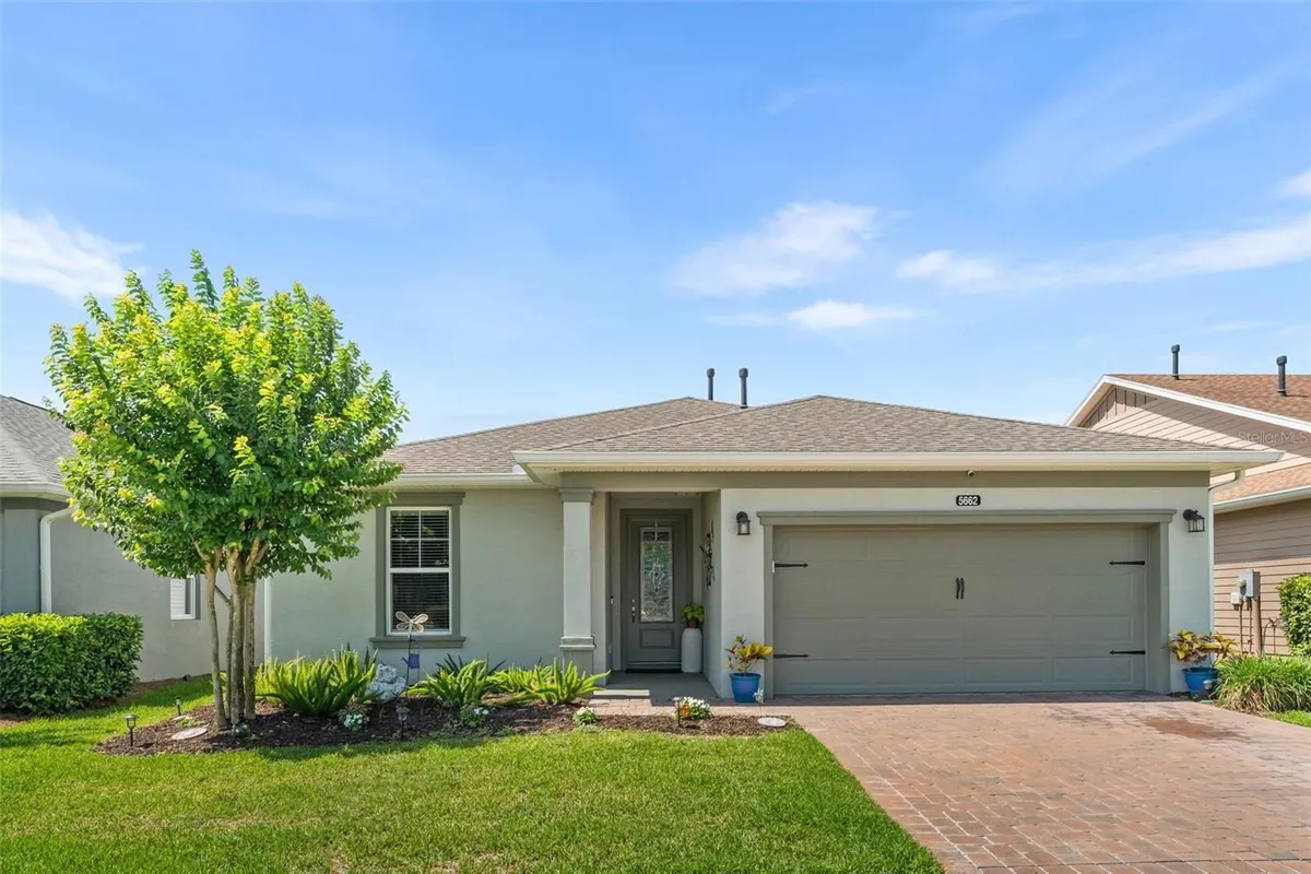 Property Slideshow image 1 of 25 | 5662 nw 40th pl, Ocala, FL, 34482
