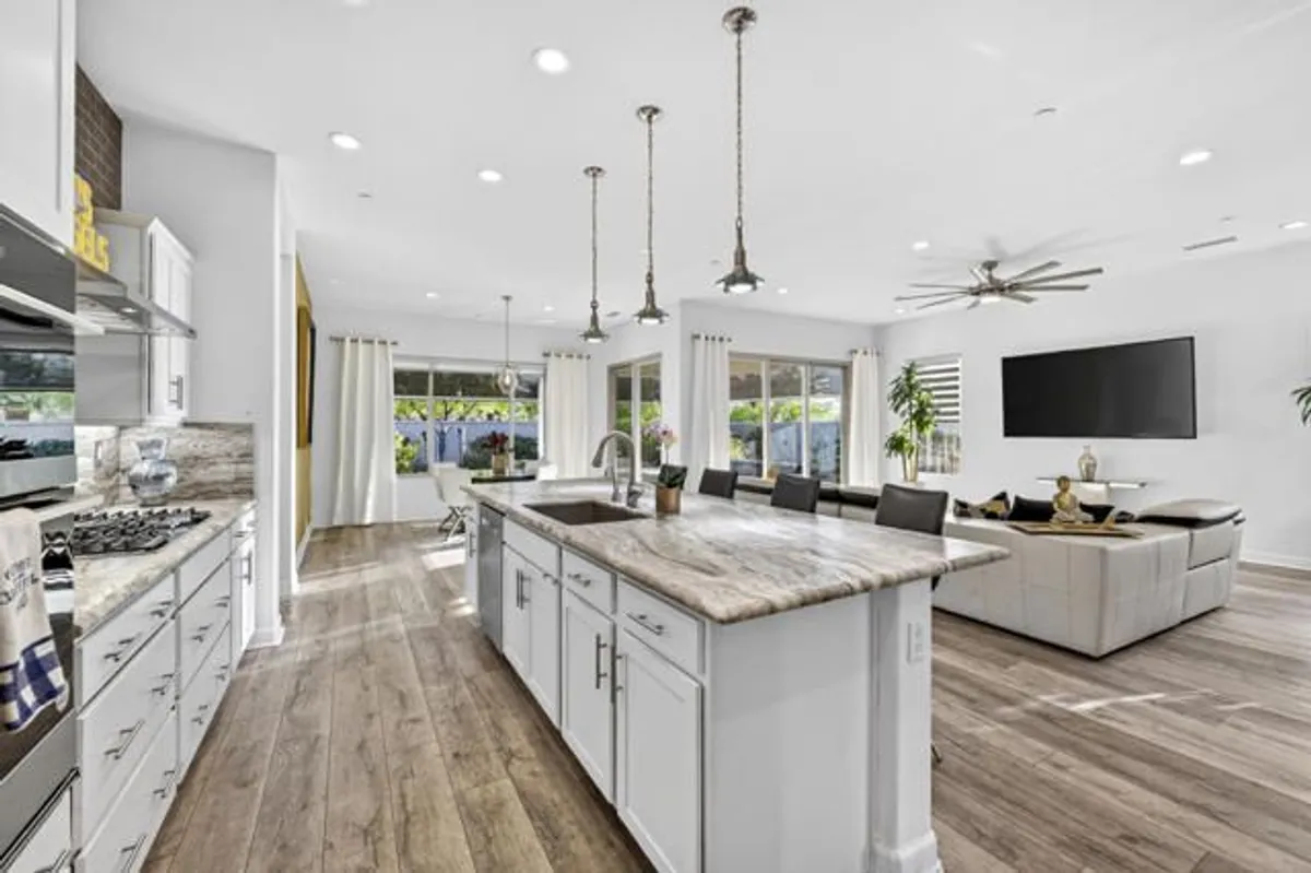 Property Slideshow image 1 of 34 | 55 cabernet, Rancho Mirage, CA, 92270