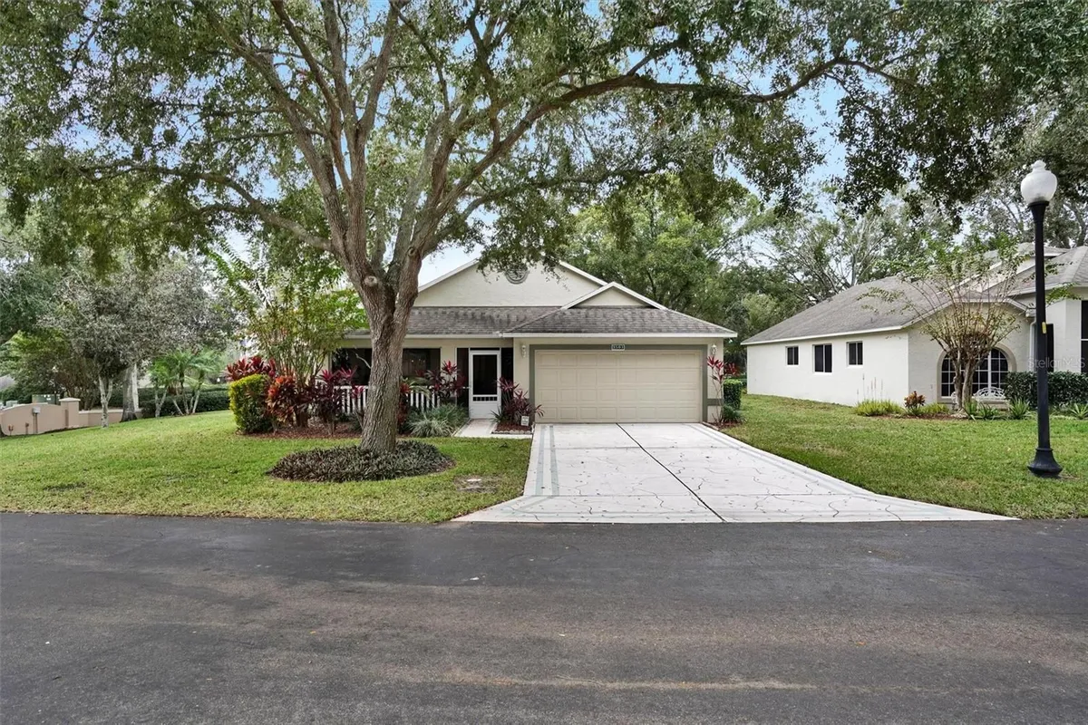 Property Slideshow image 1 of 29 | 3501 westerham dr, Clermont, FL, 34711