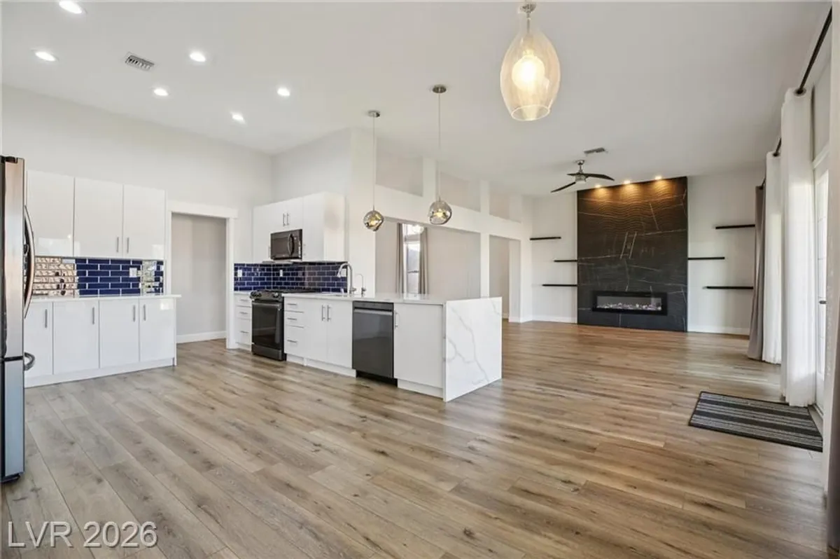 Property Slideshow image 1 of 37 | 2504 youngdale dr, Las Vegas, NV, 89134