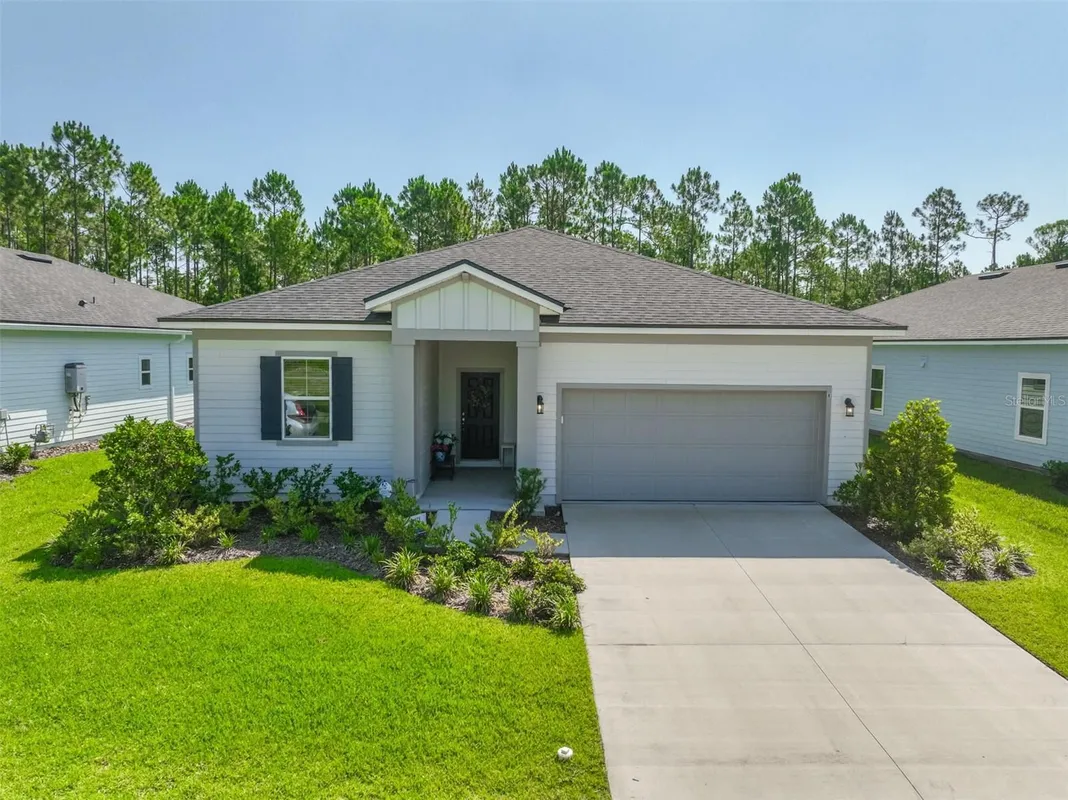 Property Slideshow image 1 of 43 | 8 aucilla pl, Palm Coast, FL, 32137