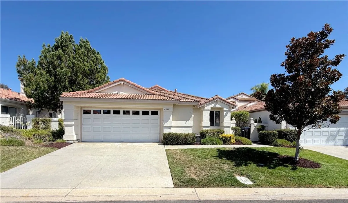 Property Slideshow image 1 of 1 | 40492 via amapola, Murrieta, CA, 92562
