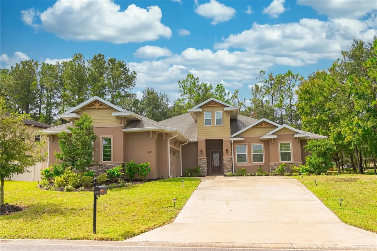 Property Slideshow image 1 of 43 | 30101 bretton loop, Mount Dora, FL, 32757