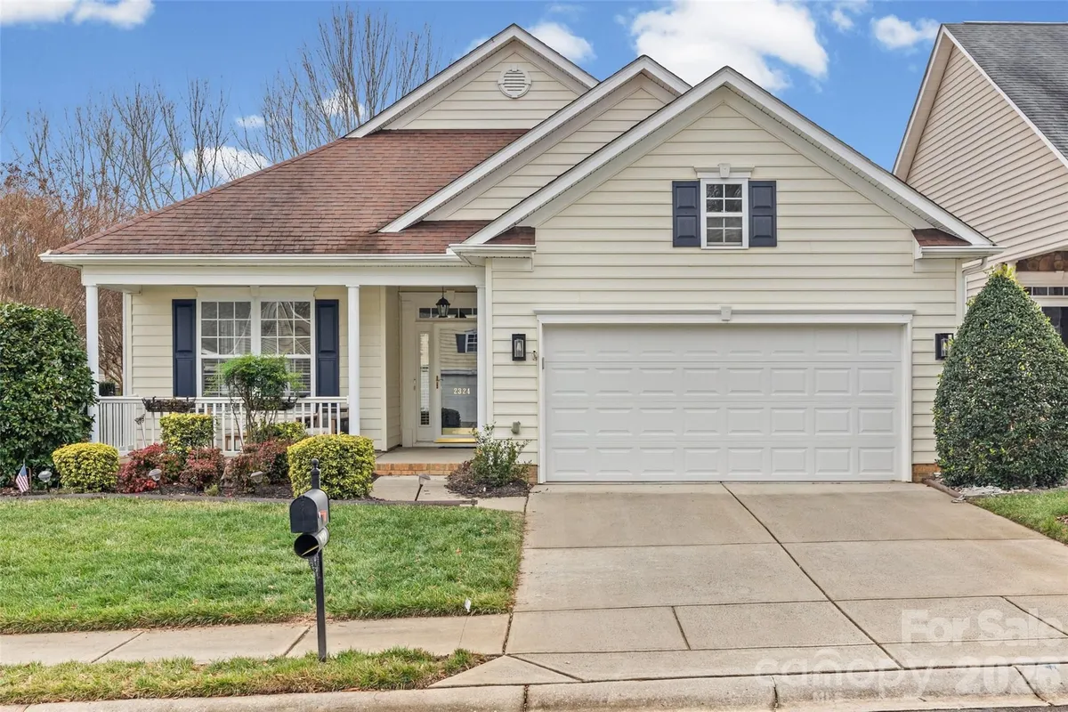 Property Slideshow image 1 of 39 | 2324 jade ln, Fort Mill, SC, 29708