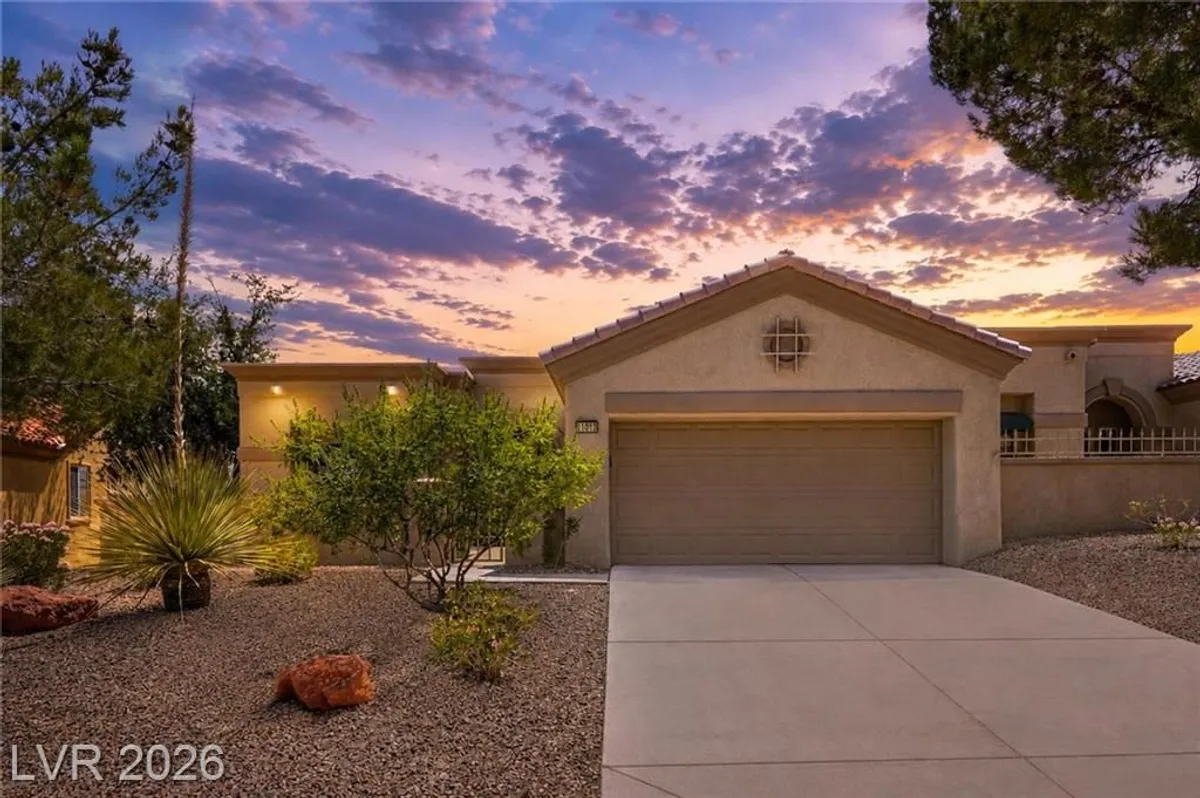 Property Slideshow image 1 of 25 | 11013 mission lakes ave, Las Vegas, NV, 89134