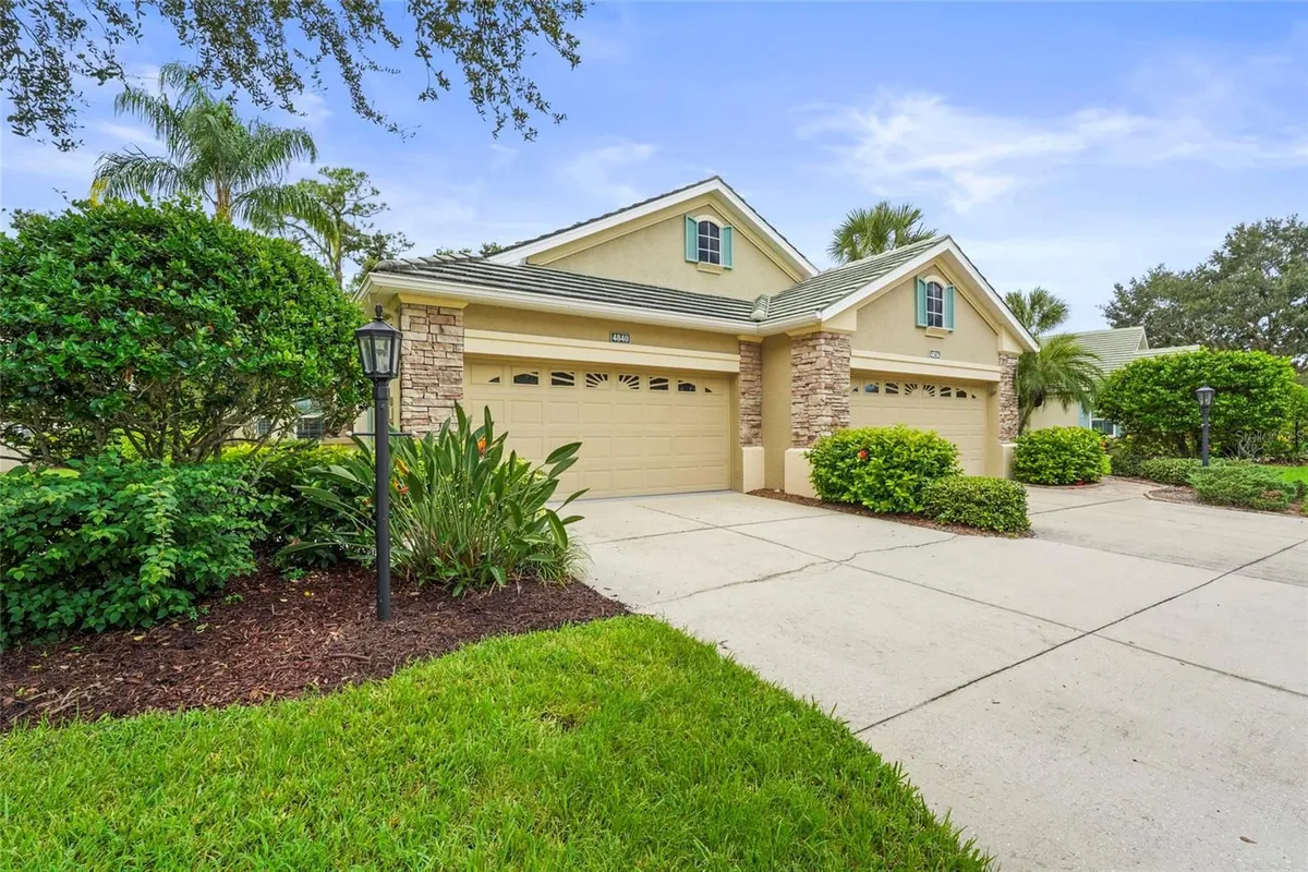 Property Slideshow image 1 of 54 | 4840 lakescene pl, Sarasota, FL, 34243