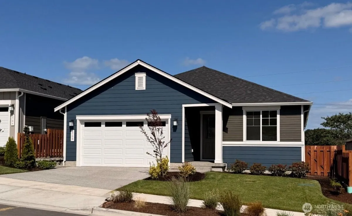 Property Slideshow image 1 of 36 | 2708 bowthorpe st, Lacey, WA, 98513