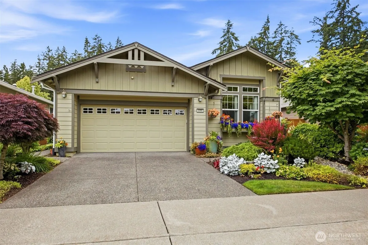 Property Slideshow image 1 of 40 | 5086 cypress loop, Lacey, WA, 98516
