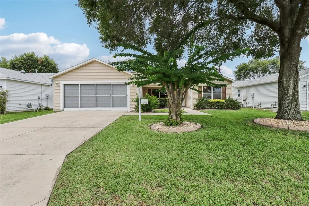 Property Slideshow image 1 of 32 | 3562 auburndale ave, The Villages, FL, 32162
