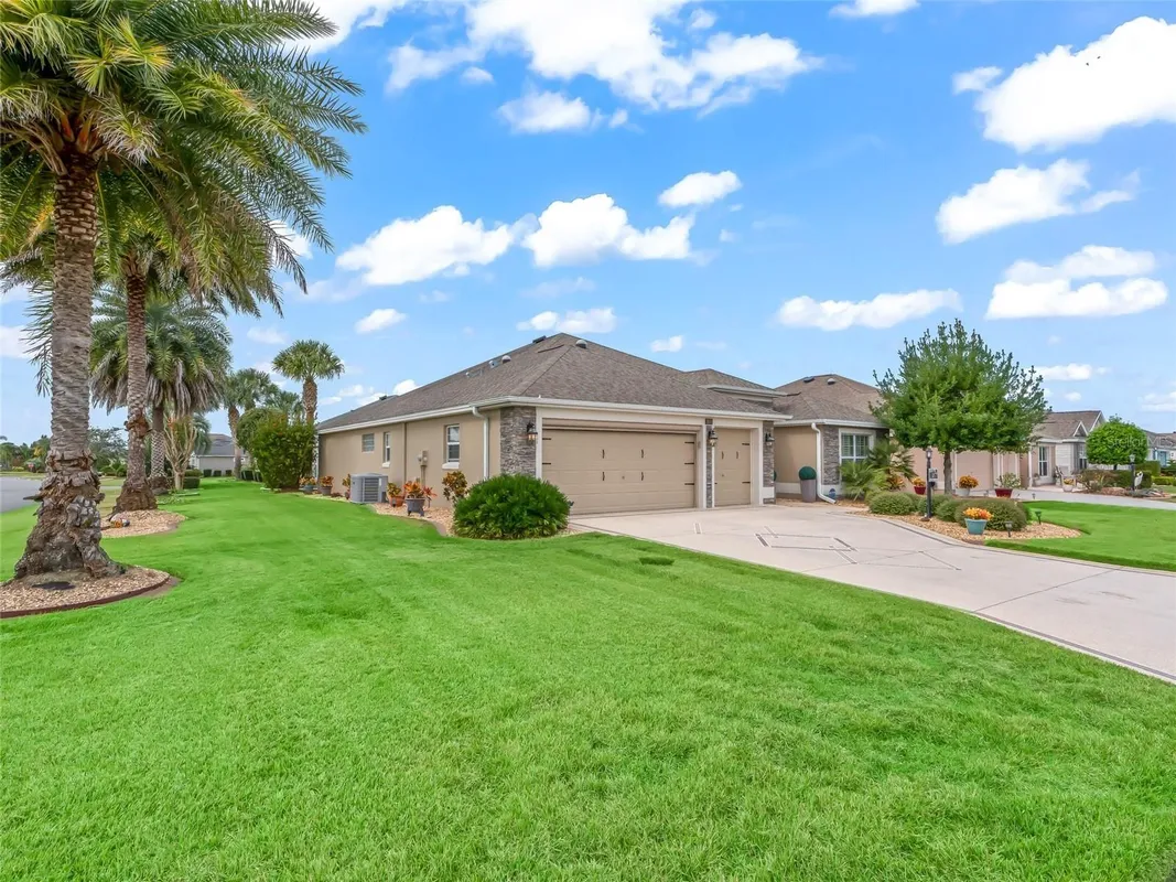 Property Slideshow image 1 of 47 | 3158 raven croft ter, The Villages, FL, 32163