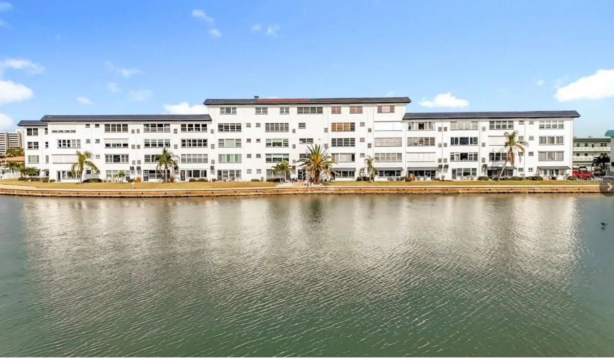 Property Slideshow image 1 of 12 | 5935 30th ave 304, Gulfport, FL, 33707