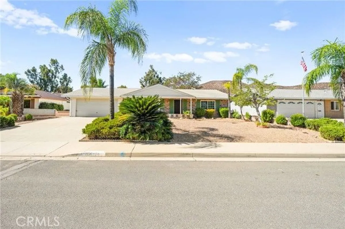 Property Slideshow image 1 of 34 | 28257 portsmouth dr, Menifee, CA, 92586