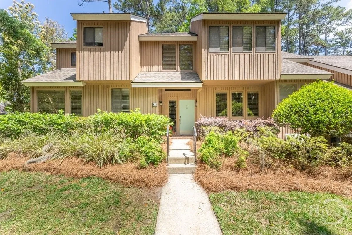 Property Slideshow image 1 of 29 | 28 dame kathryn dr, Savannah, GA, 31411