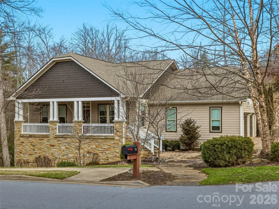 Property Slideshow image 1 of 48 | 70 greenwells glory dr, Biltmore Lake, NC, 28715