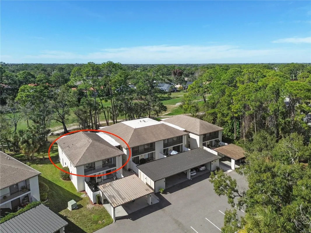 Property Slideshow image 1 of 66 | 6110 country club way 204, Sarasota, FL, 34243