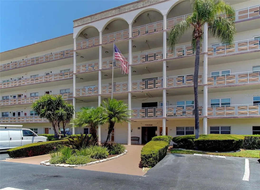 Property Slideshow image 1 of 57 | 5603 80th st n unit 410, St Petersburg, FL, 33709
