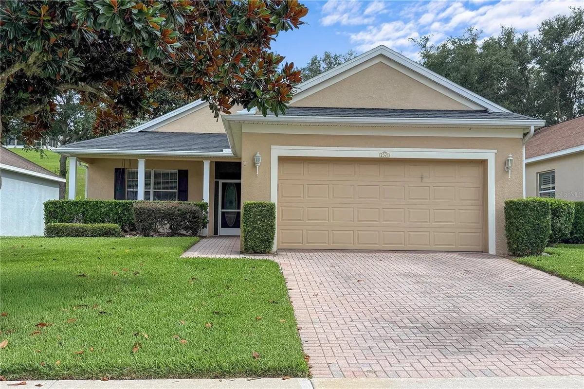 Property Slideshow image 1 of 24 | 2371 caledonian st, Clermont, FL, 34711