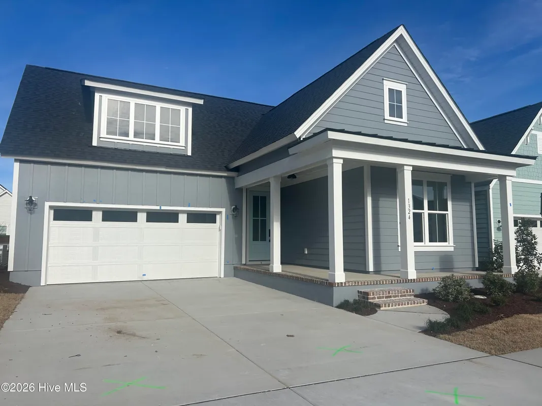 Property Slideshow image 1 of 27 | 1324 trisail ter, Wilmington, NC, 28412