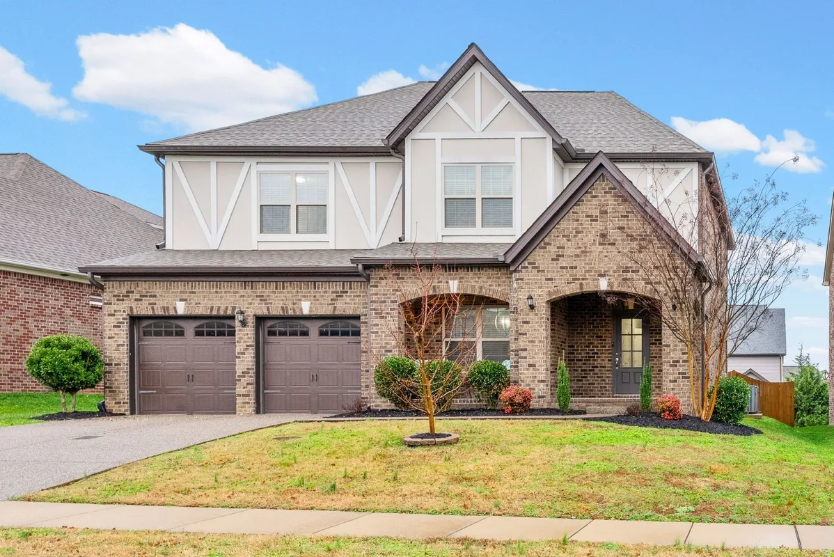 Property Slideshow image 1 of 58 | 1102 marys pl, Lebanon, TN, 37090