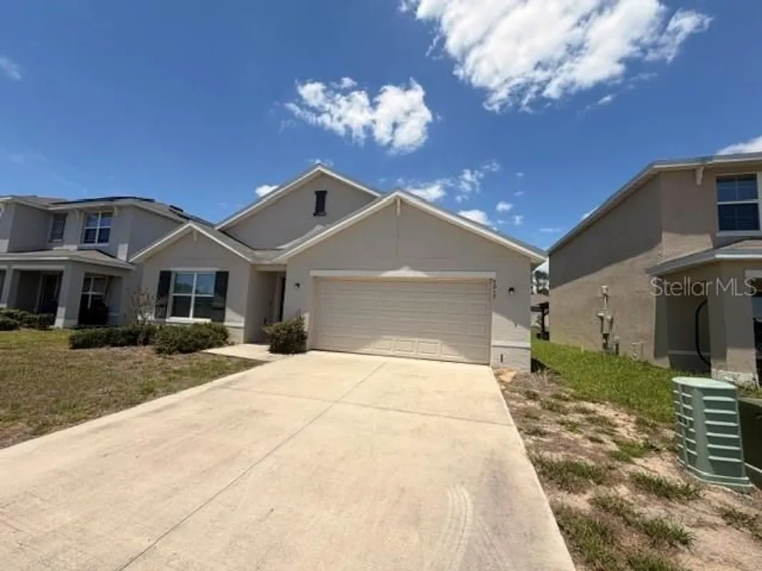 Property Slideshow image 1 of 20 | 5017 sw 87th st, Ocala, FL, 34476